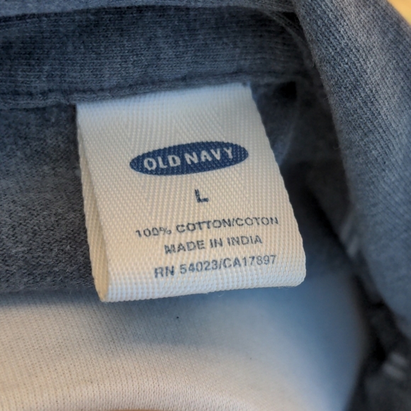 Old Navy polo shirt - Picture 3 of 3